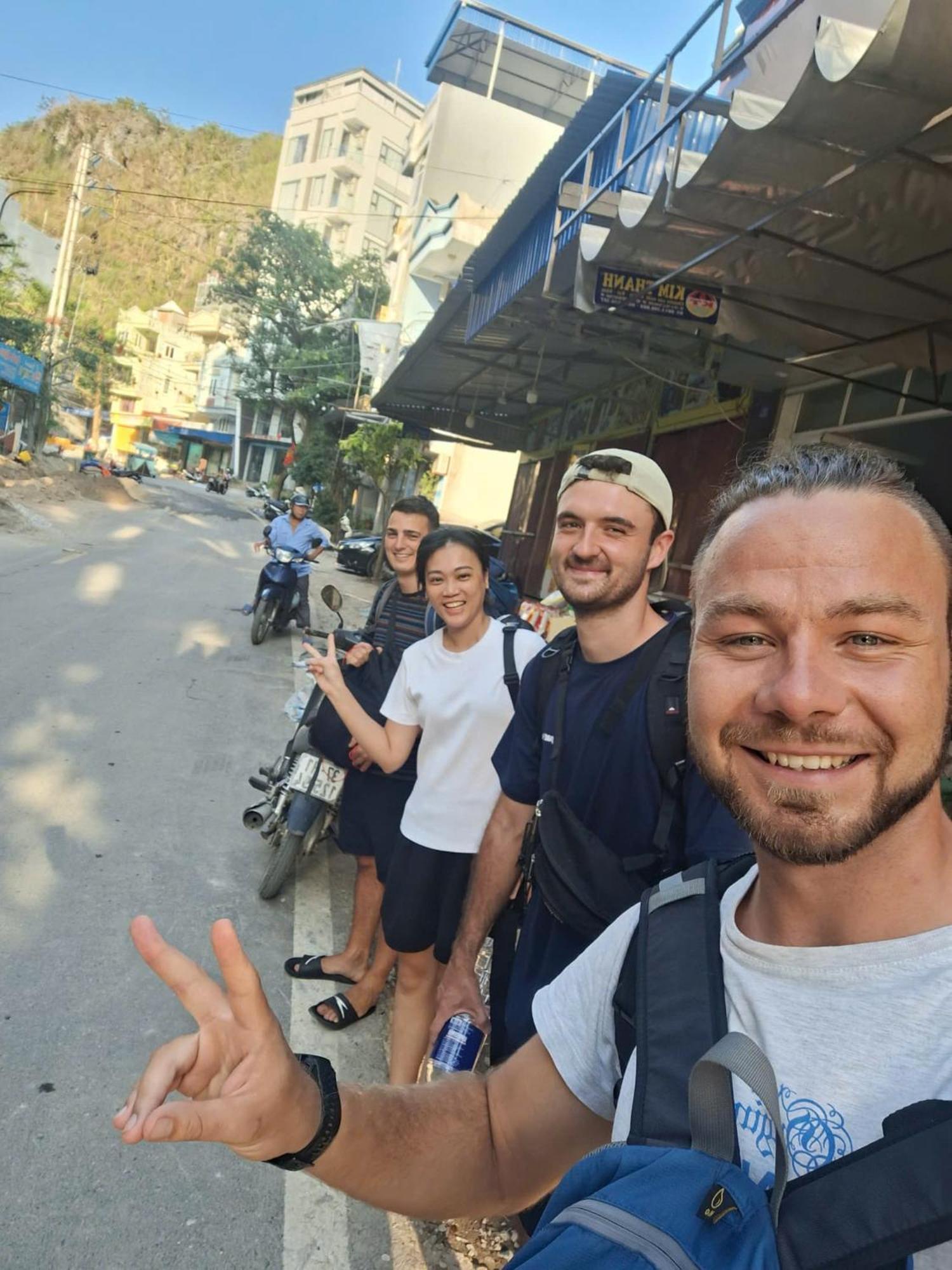 Napoli Hostel Chan Chau المظهر الخارجي الصورة